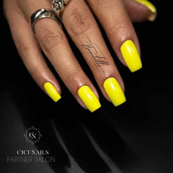 15 light yellow kričavo žuti trajni lak