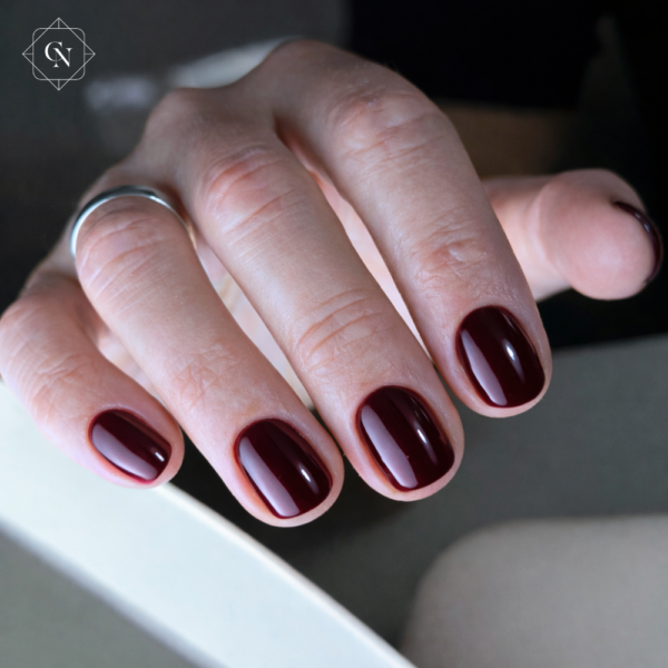bossy 15ml duboka bordo nijansa snažnog karaktera cici nails