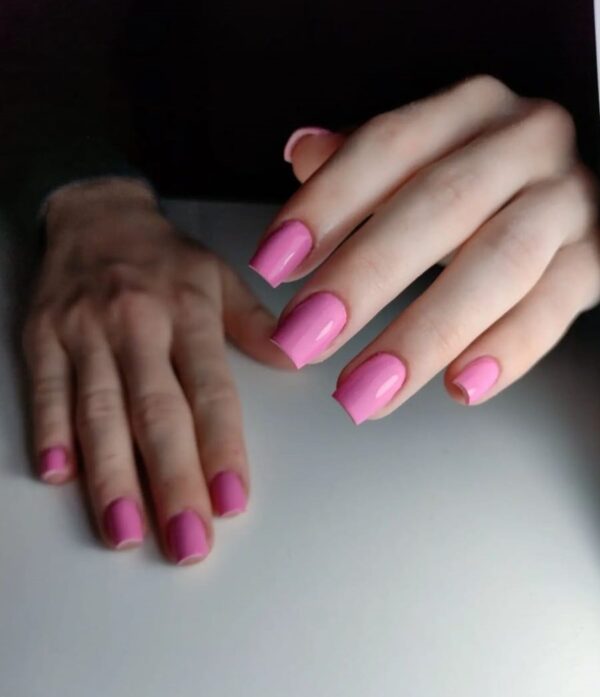 Proud cici nails nokti