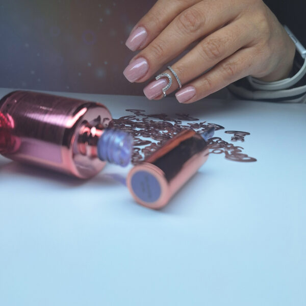 205 crystal glow 15ml šljokičavi trajni lak za nokte cici nails