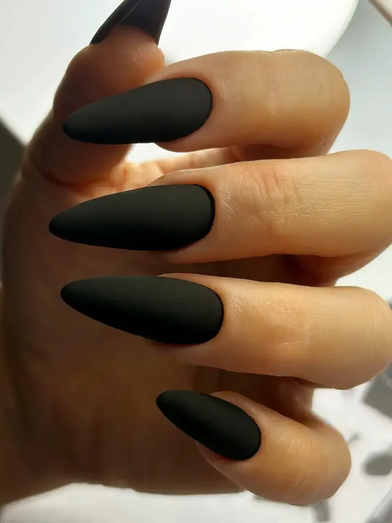 trajni gellak canus boja Cici nails