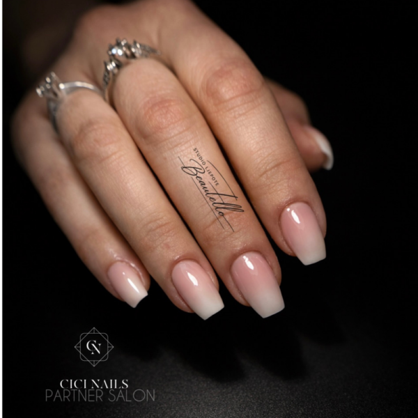 perfect cupcake i perfect white opal gelirani nokti babyboomer cici nails