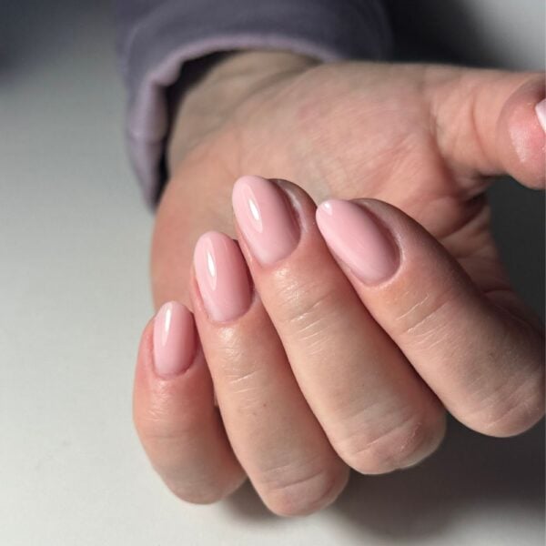 cream cover pink gelirani nokti cici nails