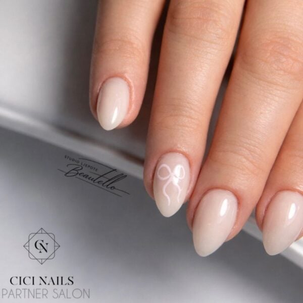 perfect white opal mliječno bijeli gradivni gel za nokte cici nails