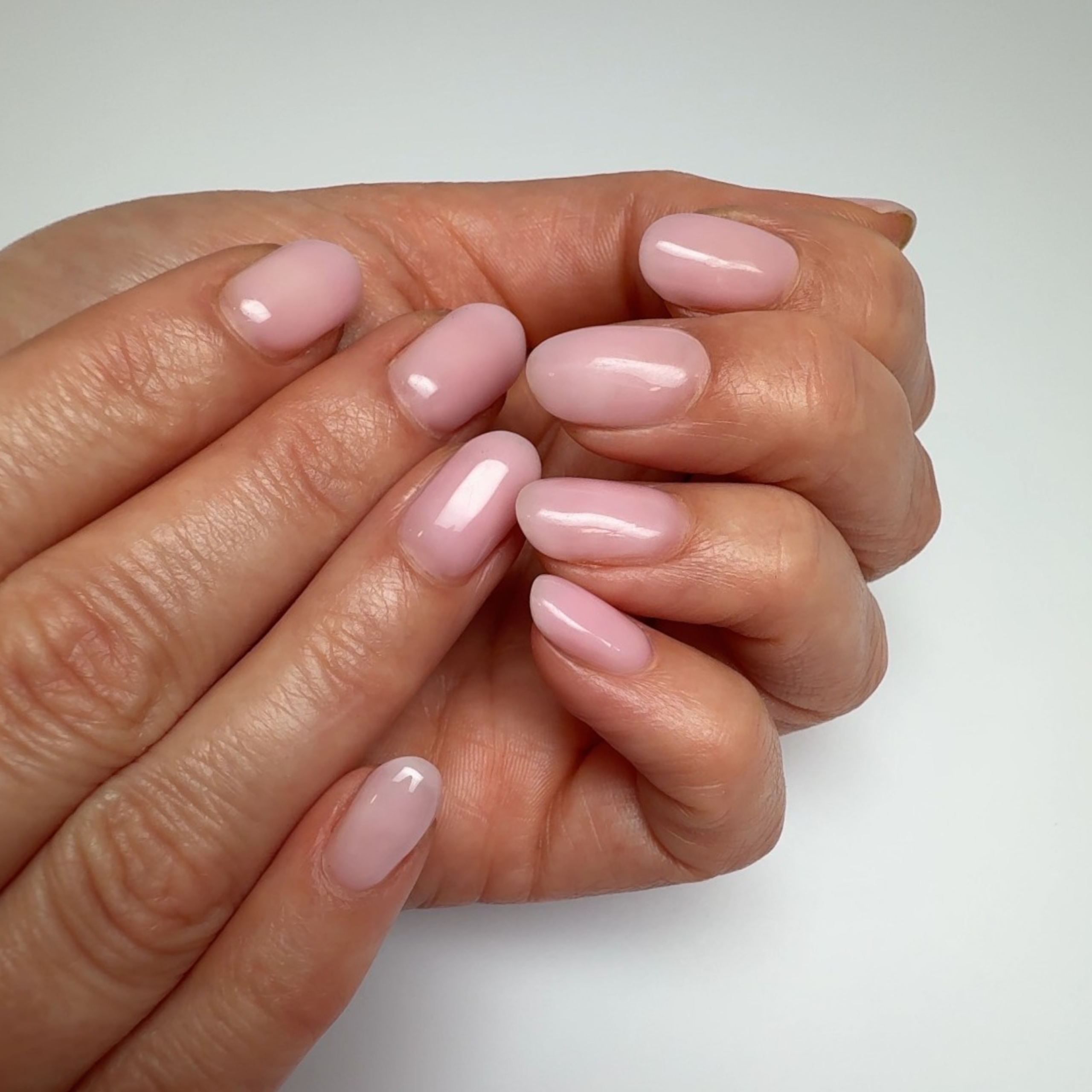 build base babyboomer milky pink za savršen prijelaz ojačani trajni lak