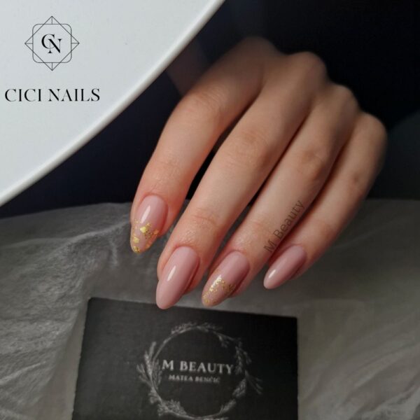 build base mocha mist – neutralna nude nijansa za nokte cici nails