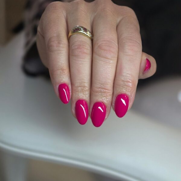 272 cranberry kiss profesionalni trajni lak u roza nijansi cici nails