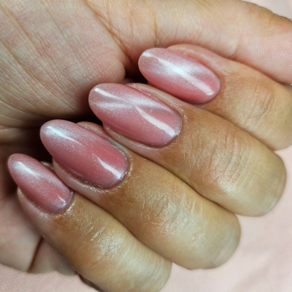 337 satin 8ml svilenkasti breskvasto rozi cat eye trajni lak