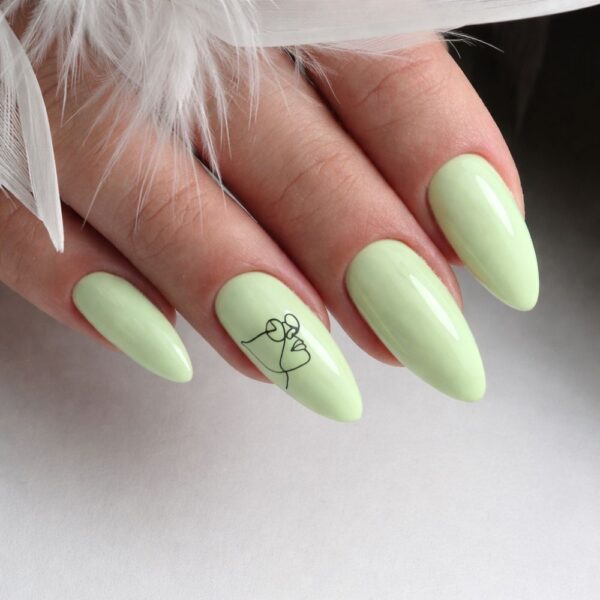 351 ice frape 8ml pastelno zeleni gel polish cici nails