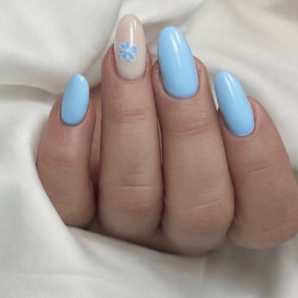 352 daydream blue 8ml pastelno plavi trajni lak