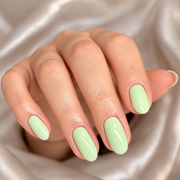 358 matcha cream pastelno zeleni trajni lak cici nails