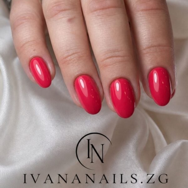 flora 8ml sočna malinasto crvena boja za nokte cici nails