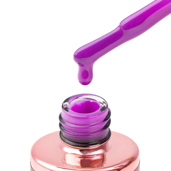 38 hot violet 8ml – trajni lak u intenzivnoj ljubičastoj nijansi cici nails