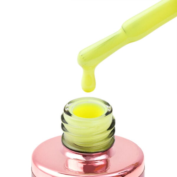 15 light yellow 8ml – trajni lak u neonskoj žutoj nijansi cici nails