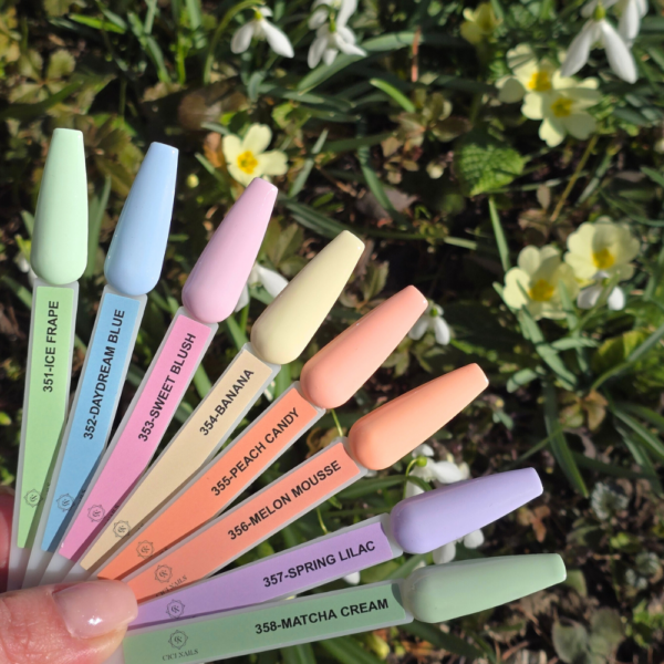 lovely pastel hues collection pastelni trajni lakovi gel polish