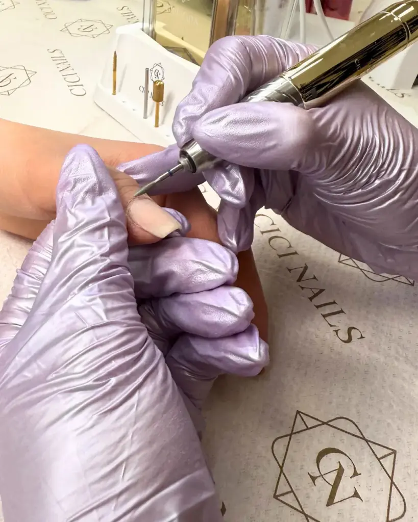 rad s brusilicom cici nails
