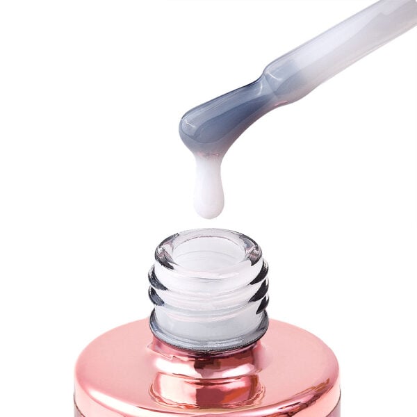 uzorak nijanse cold satin hladniji mliječni hard biab gel u bočici cici nails slavonski brod