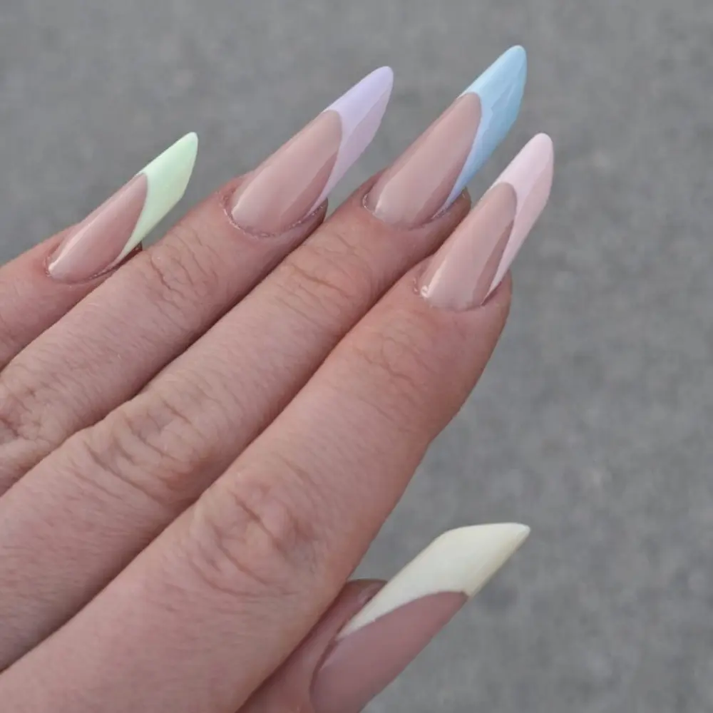 šareni french cici nails