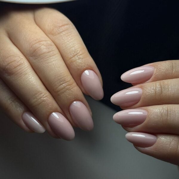 betonka level pro velvet pink 15ml nježna puderasto roza nijansa | Cici Nails