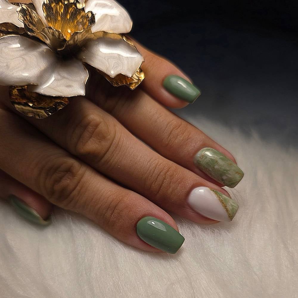 pistachio 8ml pastelno zeleni trajni lak za nokte
