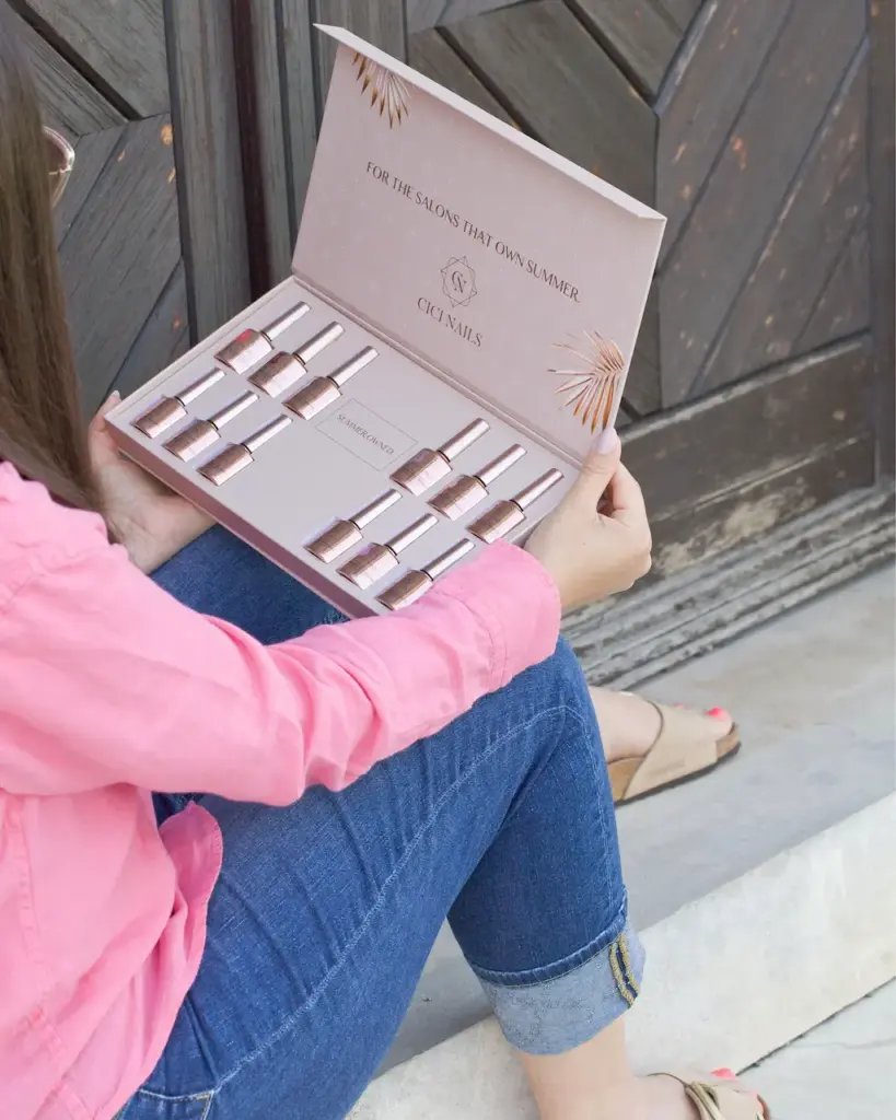 box betonka trendy vibe cici nails