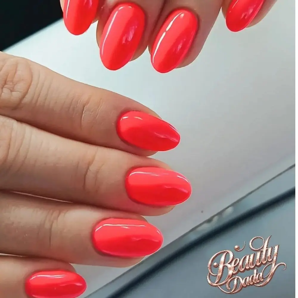 neon koraljni gel nokti cici nails ovalni nokti sjajna manikura trajni lak ljetni nokti ružičasto crvena boja